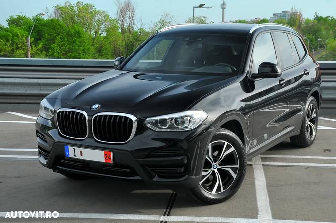 BMW X3 xDrive20d AT Advantage - 9