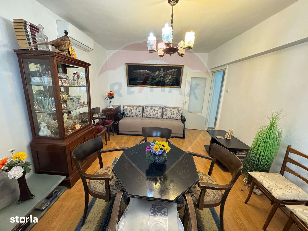 Apartament de vanzare - 4 camere- decomandat-Bistrita Lac - Imagine principală: 2/16