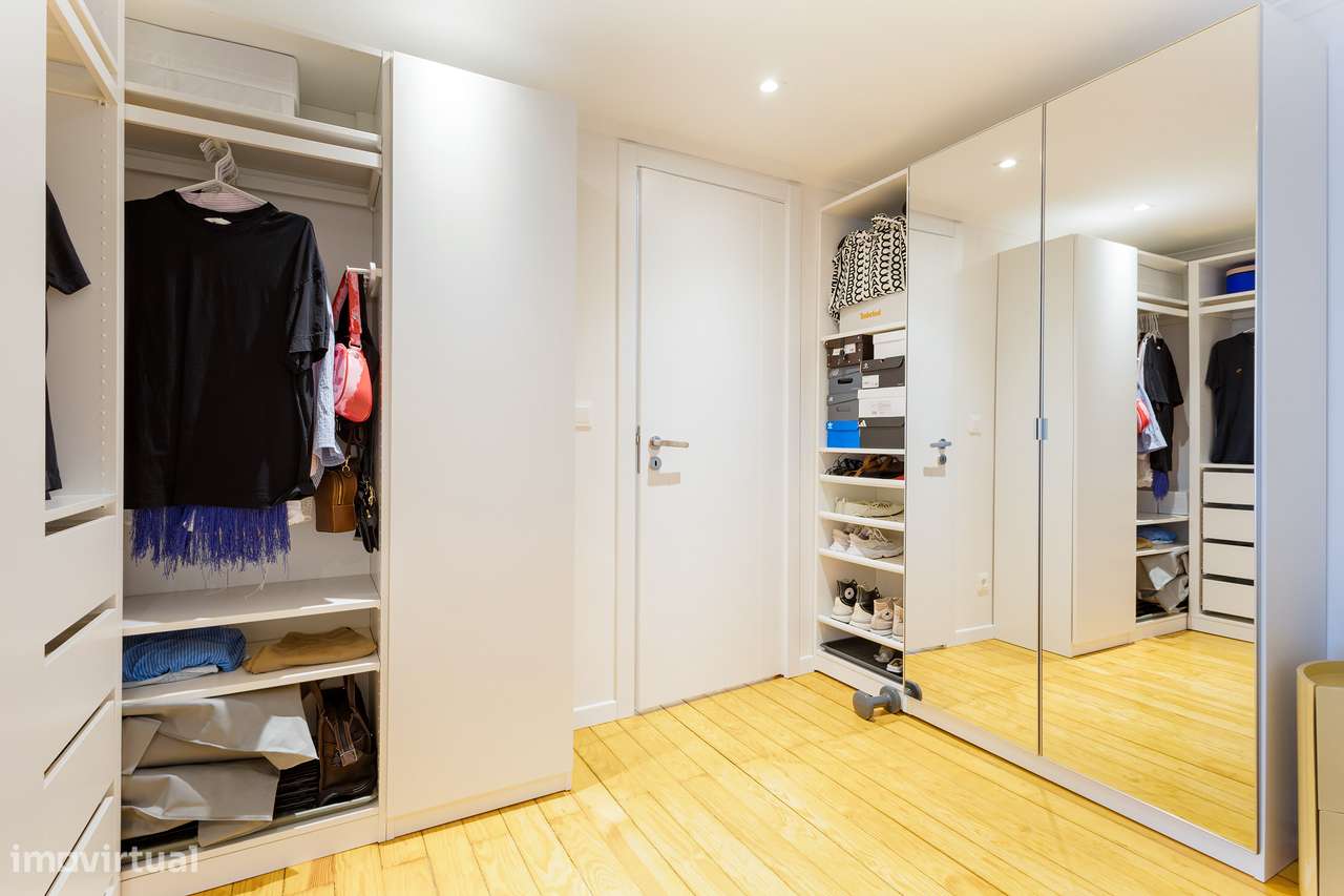 T1+1 renovado na Graça | Cozinha equipada | Pronto a habitar-10