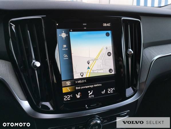 Volvo V60 Cross Country - 14