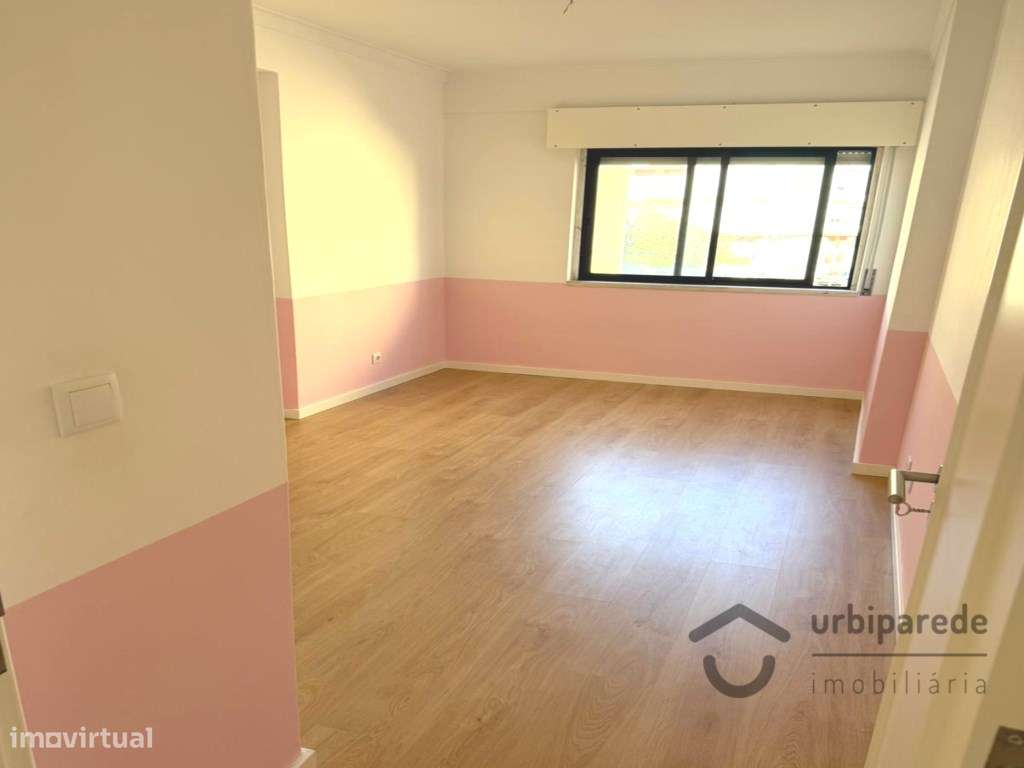 Apartamento T3 totalmente remodelado, no Cacém.-19