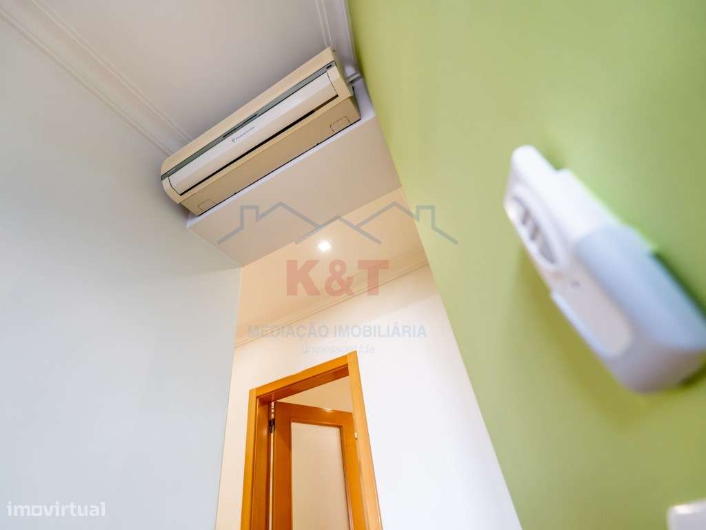 Moradia T5 de Luxo + Apartamento T3 - Lagoa-18