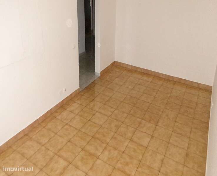 Apartamento em Seixal, Corroios - Grande imagem: 5/7