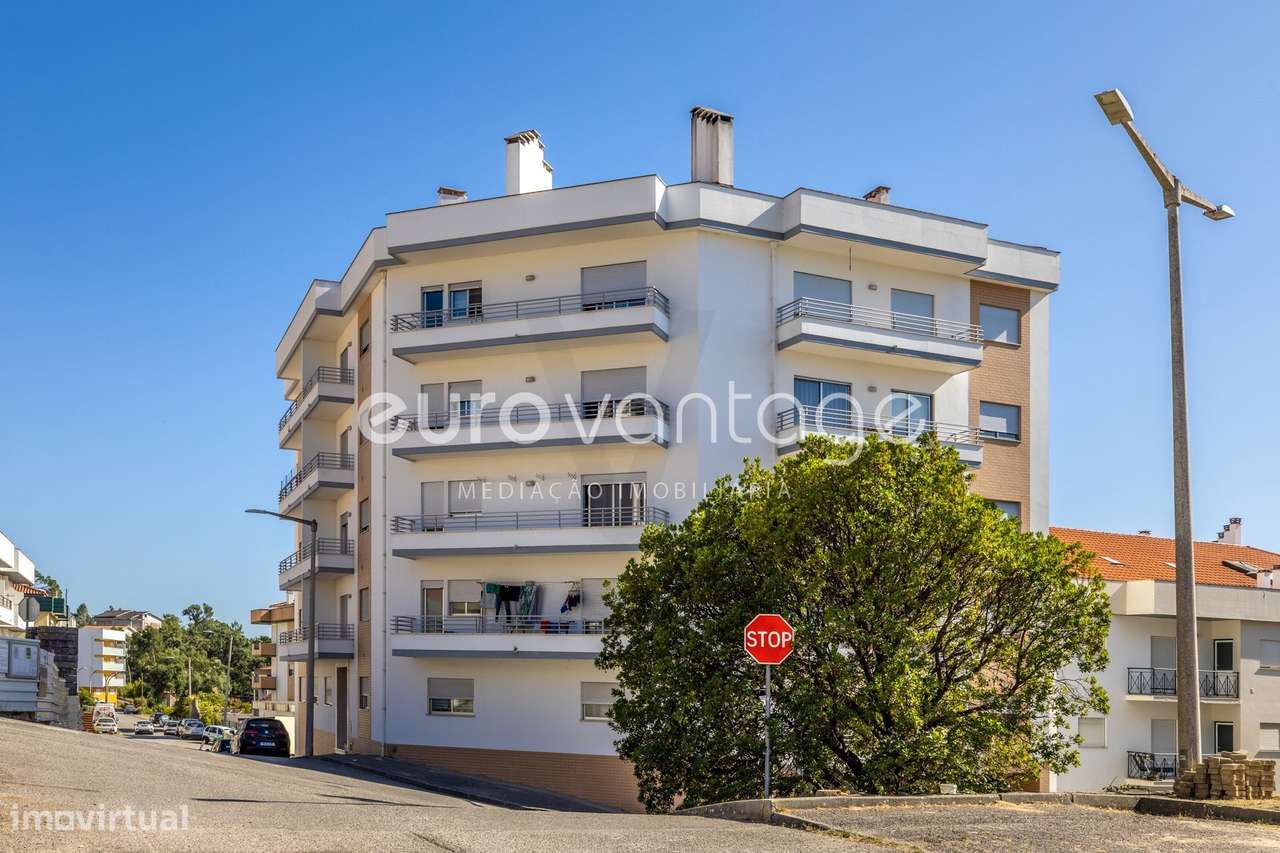 Apartamento T2 na Urbanização de São Romão-30