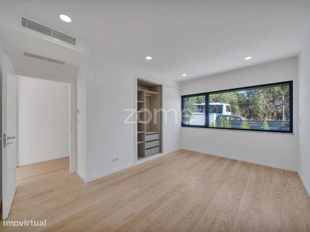 Moradia T6 Famões-10