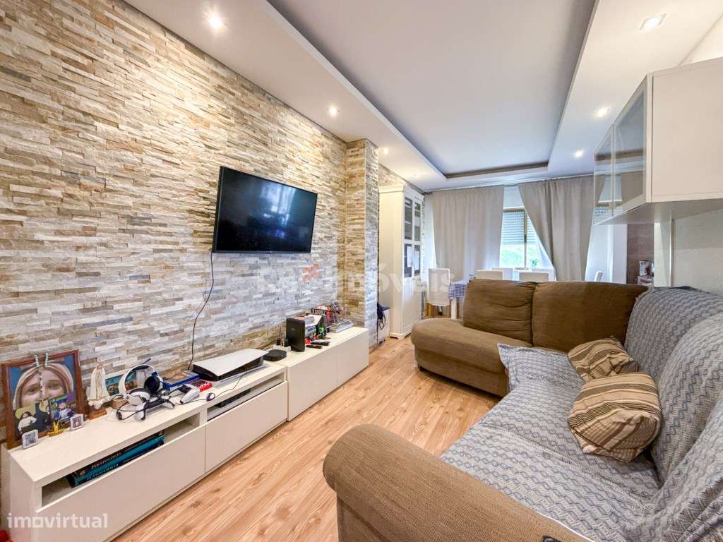 Apartamento T2 no Centro de Abrantes - Grande imagem: 2/22