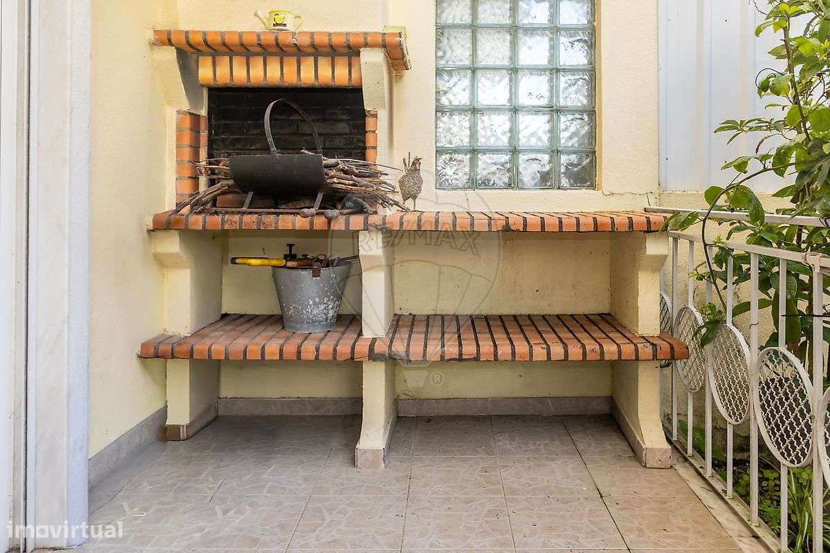 Moradia T4 para venda-15