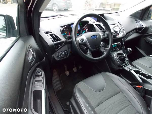 Ford Kuga 2.0 TDCi AWD Titanium - 19