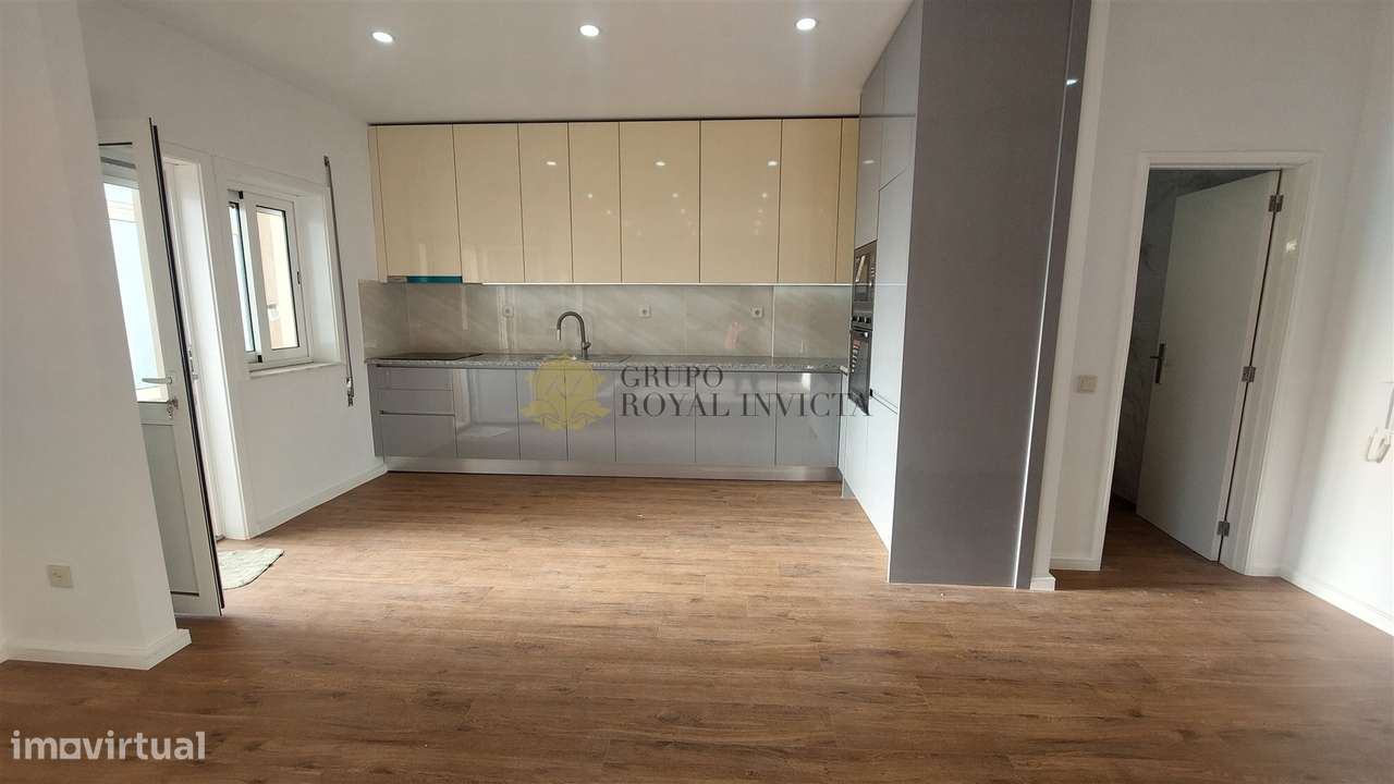 Apartamento  T3 totalmente remodelado  - Aguas Santas-6