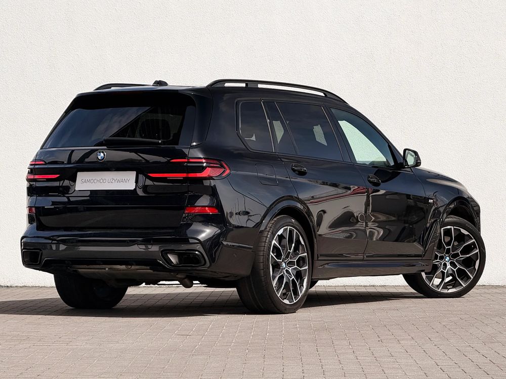 BMW X7 xDrive40d MHEV 340 KM — zdjęcie 2