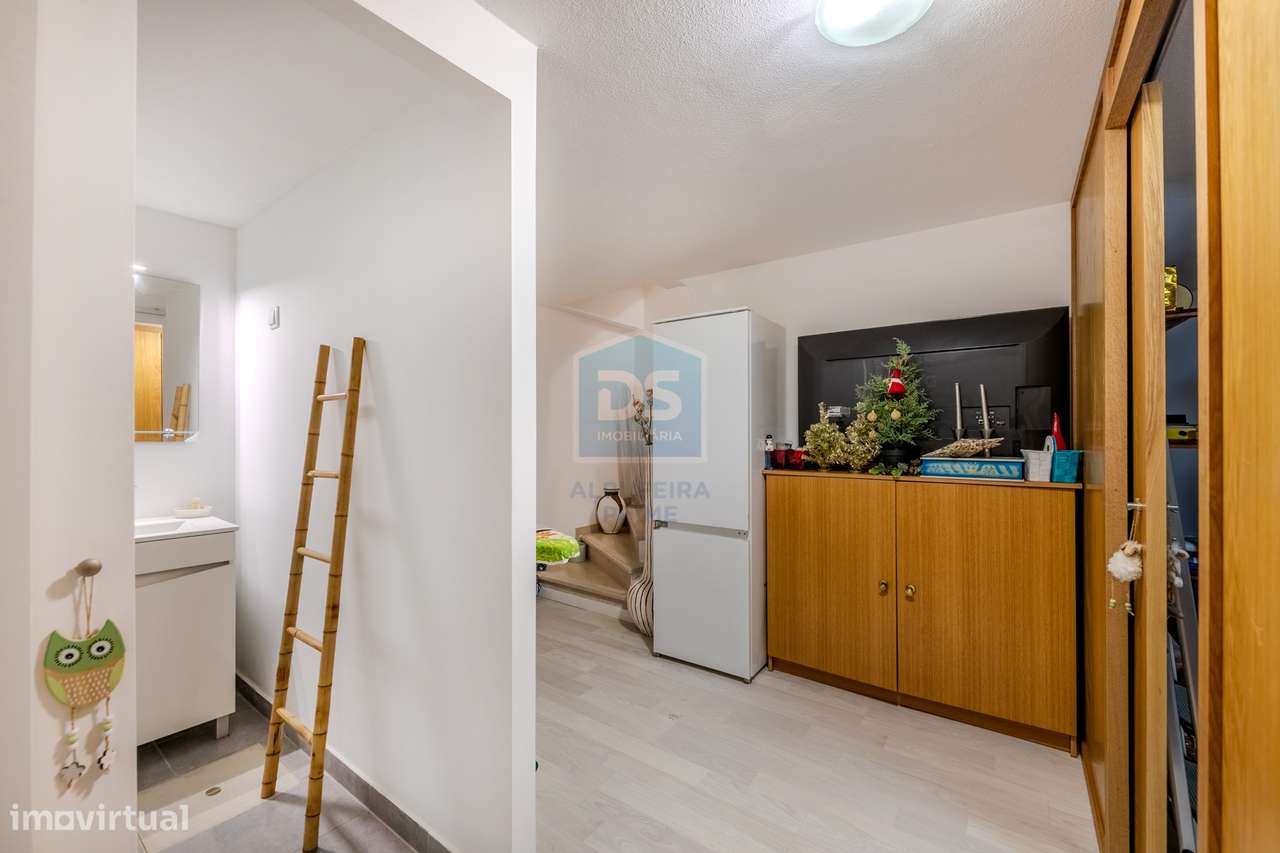 Moradia em Banda T2+2 Venda em Albufeira e Olhos de Água,Albufeira-32