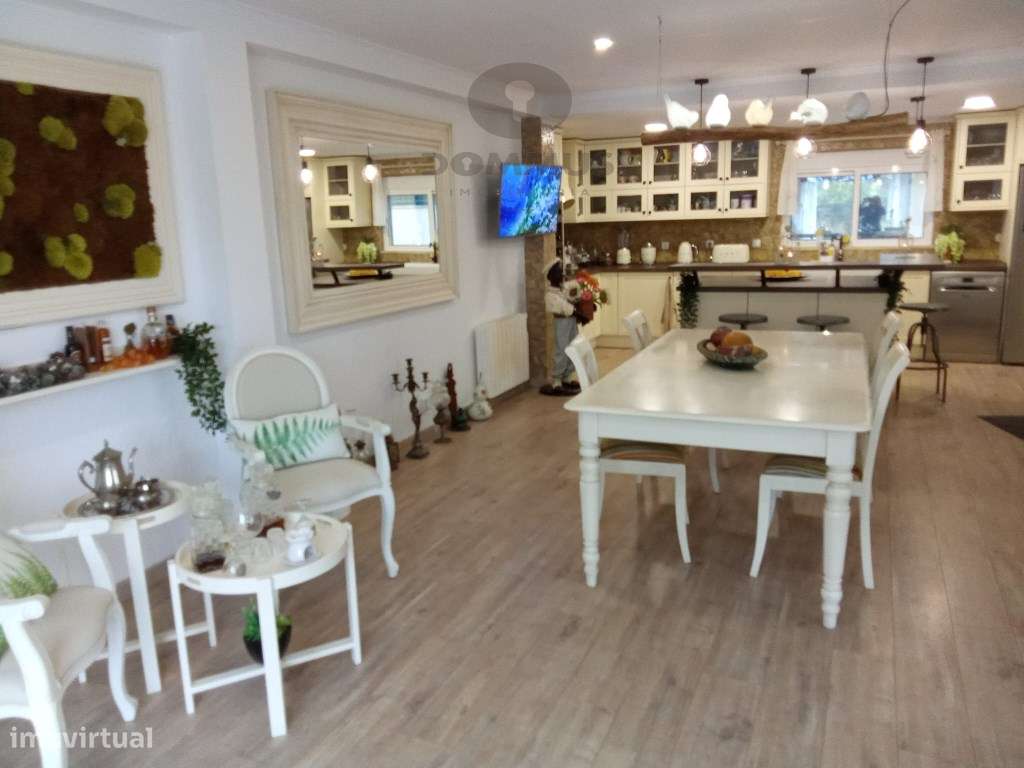 Moradia V3 / Quinta com Piscina-6