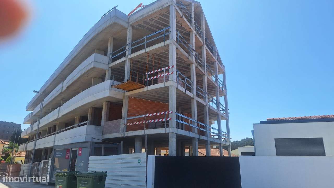 Apartamento T3 em Construção Avançada — Custóias, Matosinhos-0