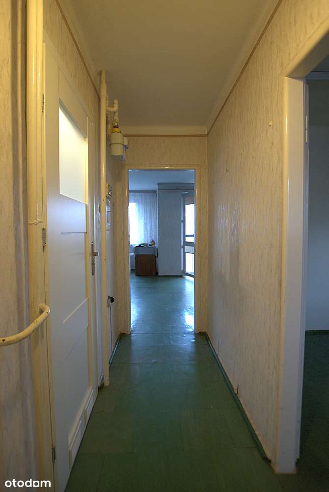 2 pokoje, 3 piętro, dwustronne, osobna kuchnia, ul. Lecha-8