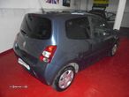 Renault Twingo 1.5 dCi Dynamique - 4