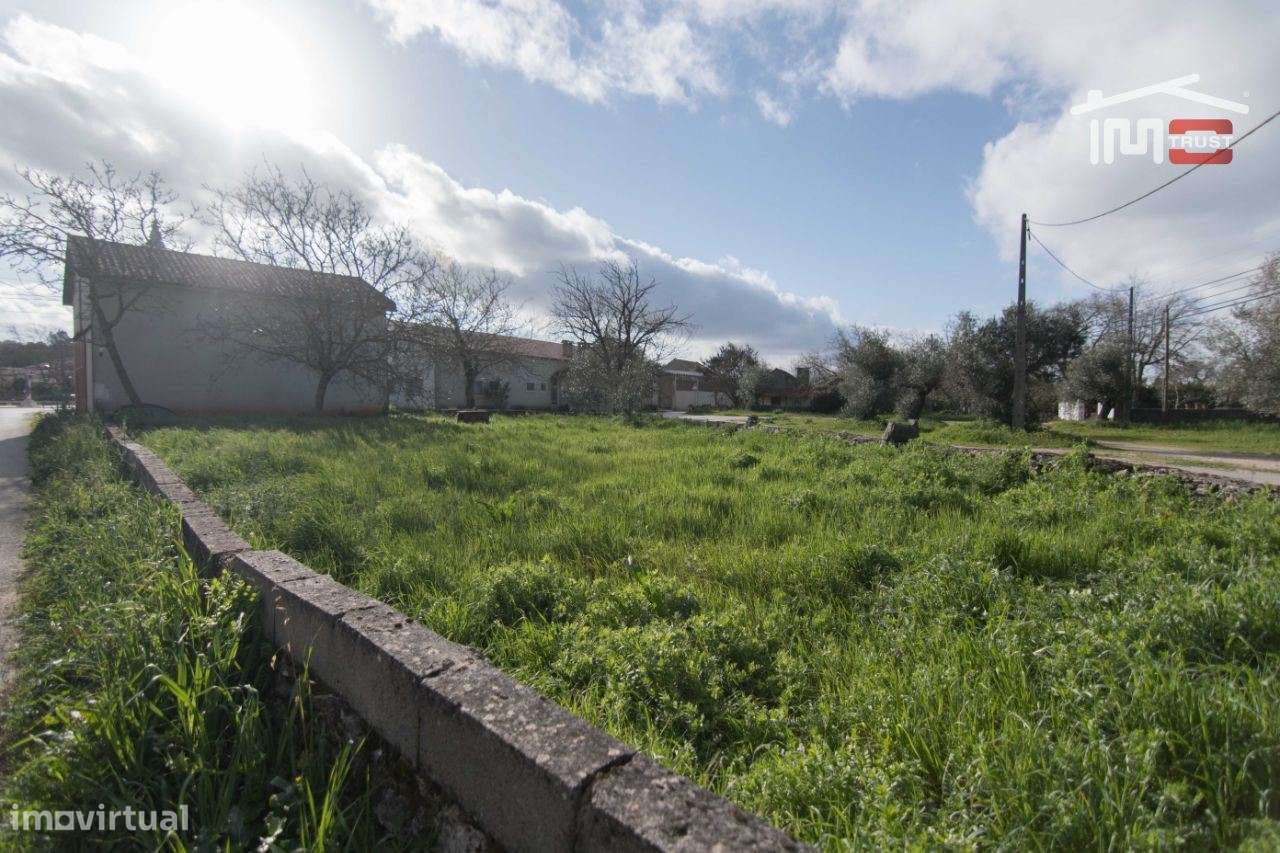 TERRENO URBANO COM EDIFICIO PARA ARRECADAÇÃO, ARRUMOS E GARAGEM COM... - Grande imagem: 3/6