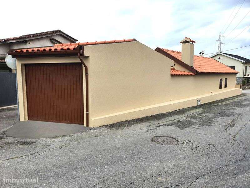 Moradia 4 Frentes Térrea T2 com Garagem Fechada - Grande imagem: 4/12