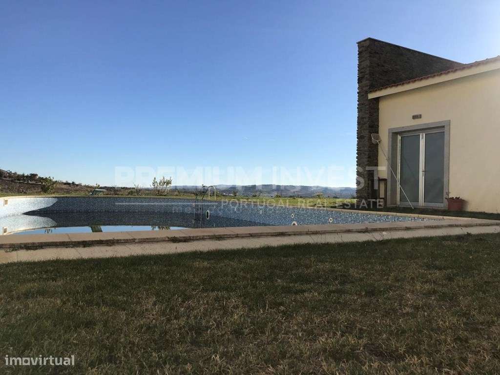 Excelente moradia de Luxo T6 com dois pisos em Vila Flor - Grande imagem: 3/15