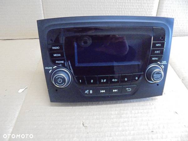 7357167110 RADIO FIAT DOBLO 2015- MULTIFUNKCYJNE DOTYK - 1