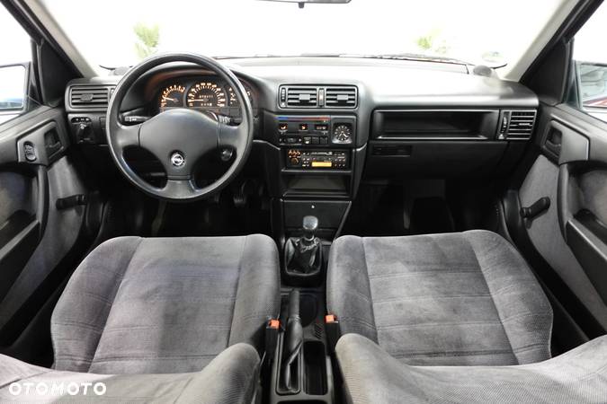 Opel Vectra 2.0 CD - 31