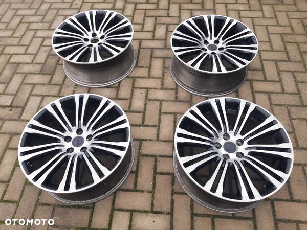 Thema II al. felgi 20'' komplet 5x115 et24 Chrysler 300C II Lancia - 2