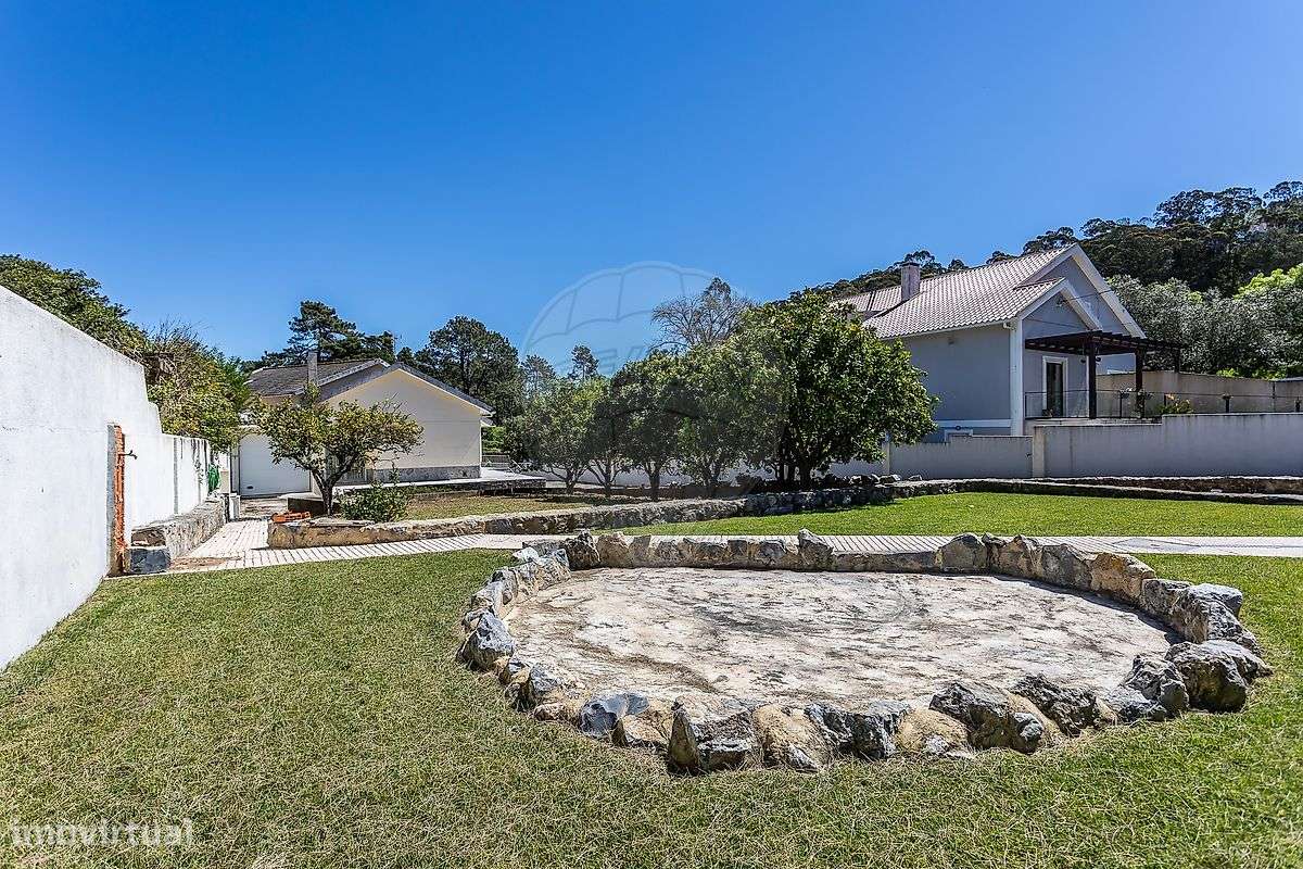 Moradia T4 para venda-24