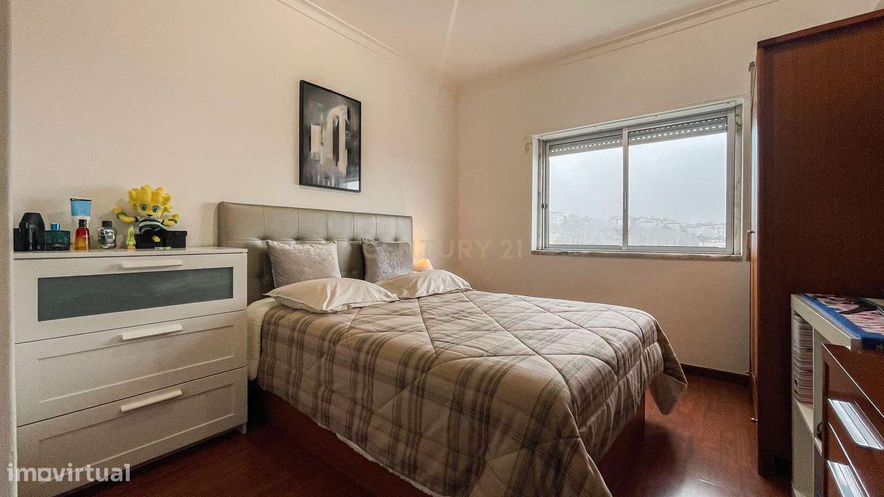 Apartamento T2 Remodelado - Agualva-16