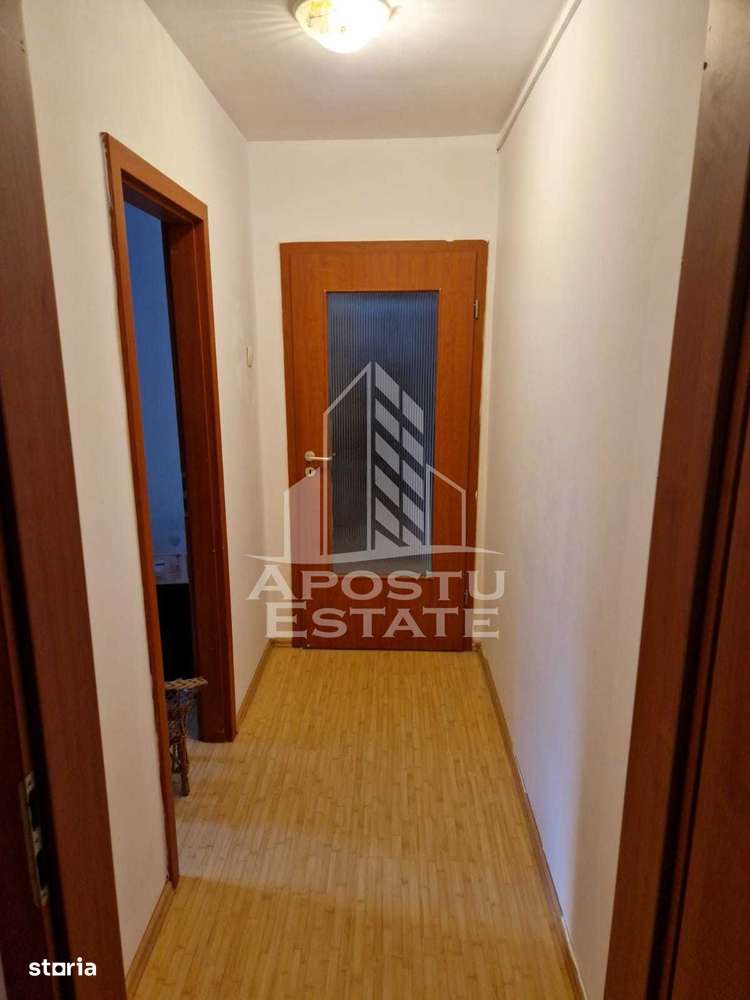 Apartament 3 camere, etajul 1, zona Spitalul Judeten - Imagine principală: 4/6