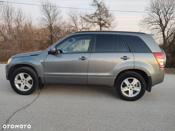 Suzuki Grand Vitara 2.0 De luxe - 6