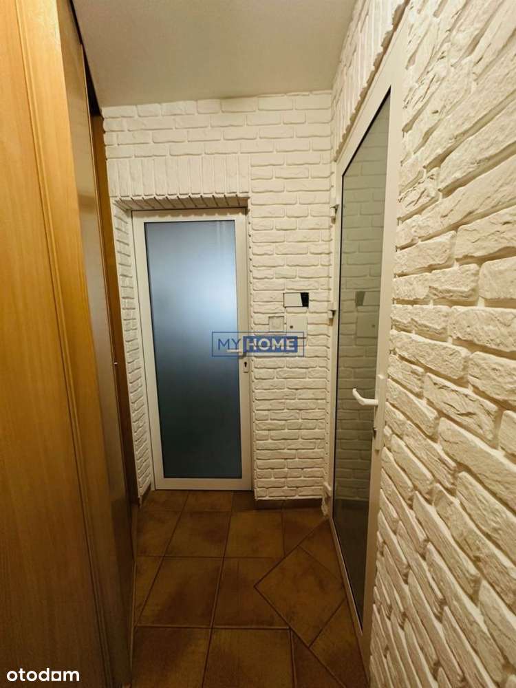 Na sprzedaż budynek mieszkalno-usługowy-7