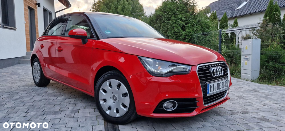 Audi A1 1.6 TDI Sportback S line Sportpaket - 1