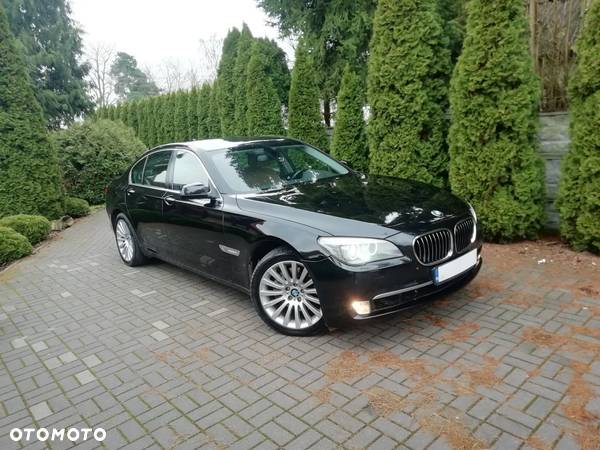 BMW Seria 7 740d - 3