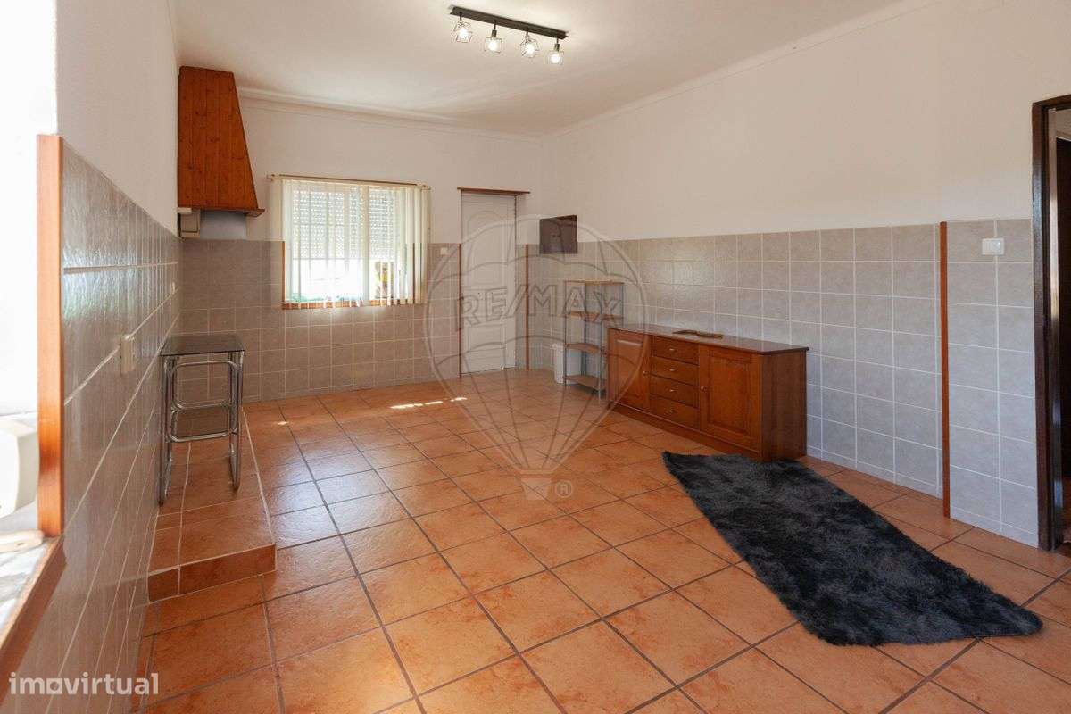 Moradia T2 para venda-11