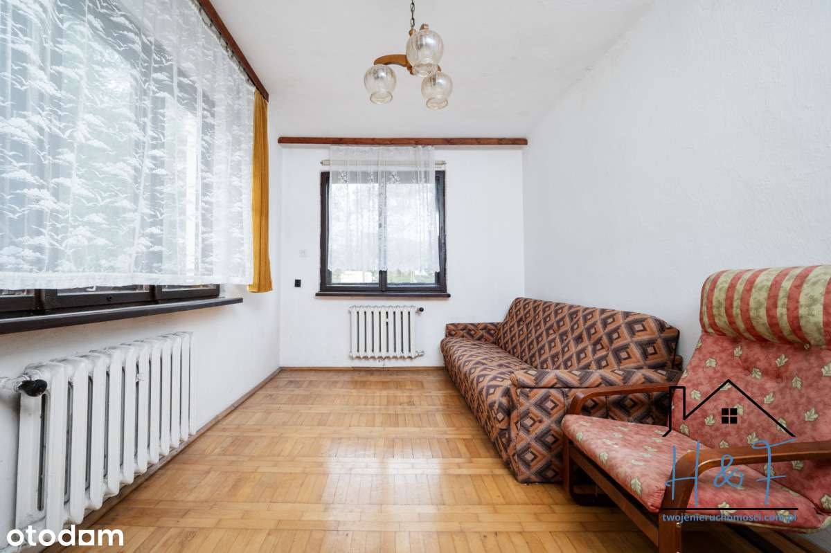 Dom dwurodzinny o funkcjonalnym układzie- Kolumna-9