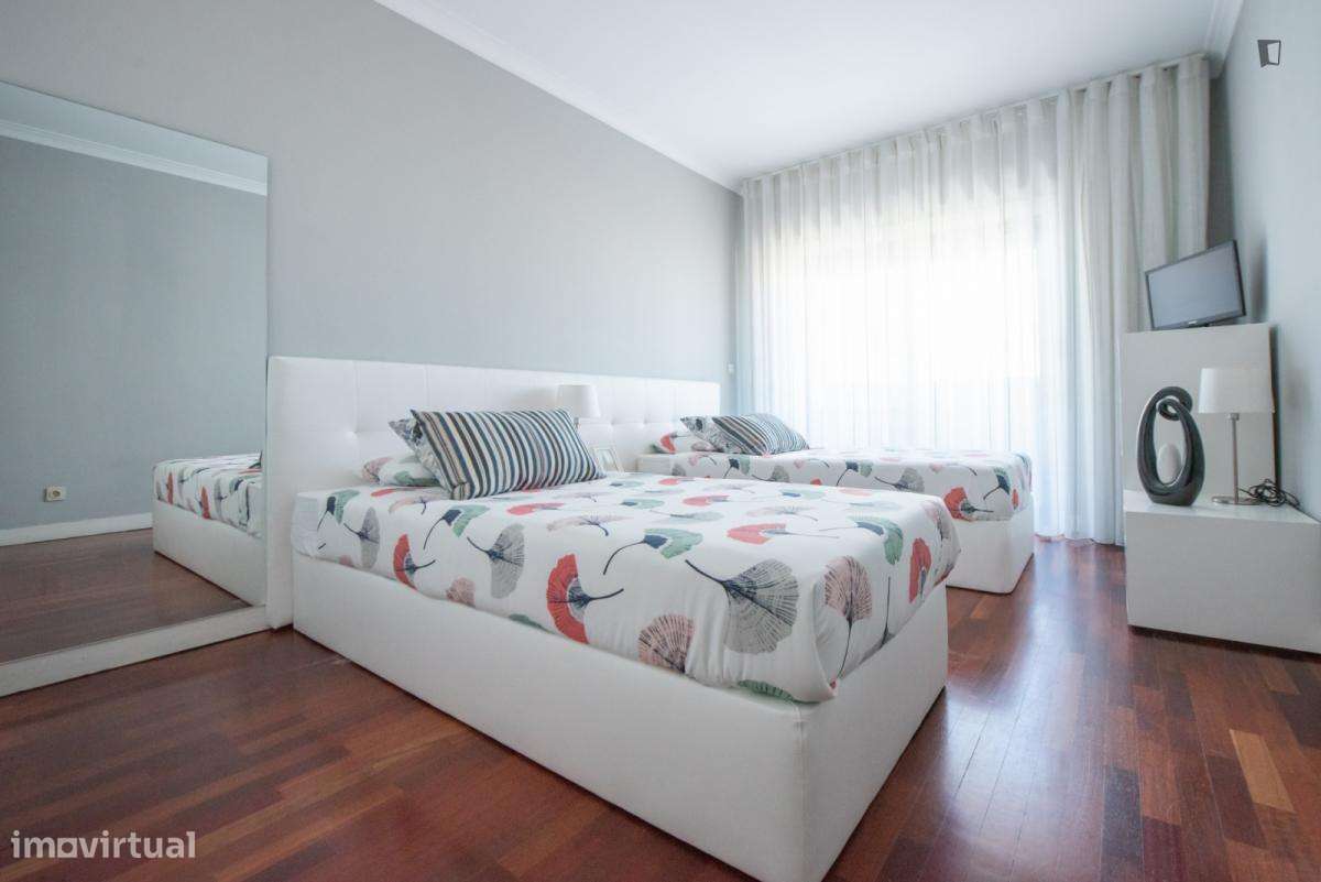 Apartamento com 1 quartos - localizado em Matosinhos Porto - Grande imagem: 4/10