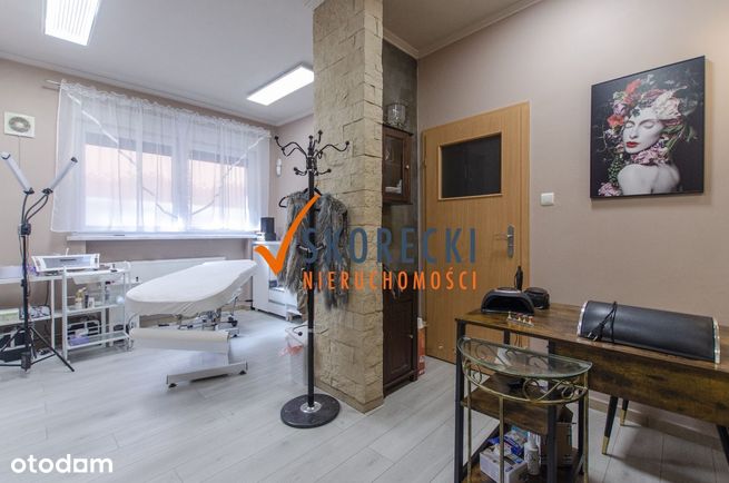 Kamienica przy al. Konstytucji 3 Maja-10