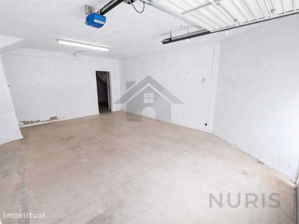 Garagem para venda no Centro de Portimão - Grande imagem: 2/16