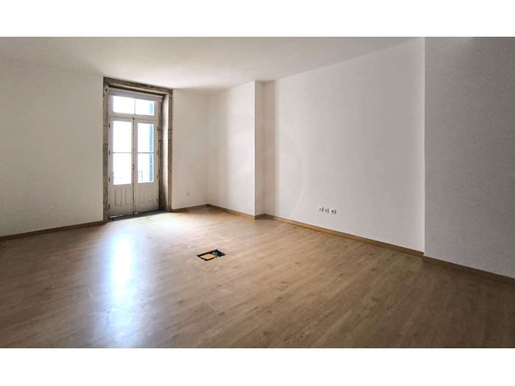 T0 para Arrendamento no Centro de Vila do Conde - Grande imagem: 2/25