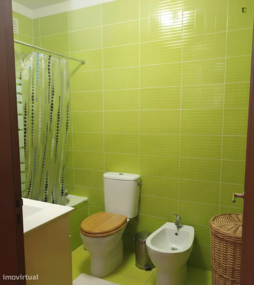 Quarto - localizado em Ramalde Porto - Grande imagem: 4/4