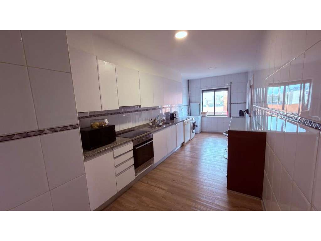 Apartamento T2 com Varanda - Grande imagem: 5/16