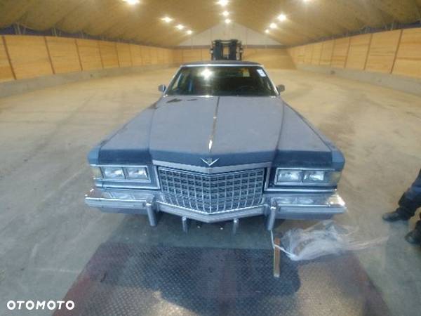 Cadillac Fleetwood - 1