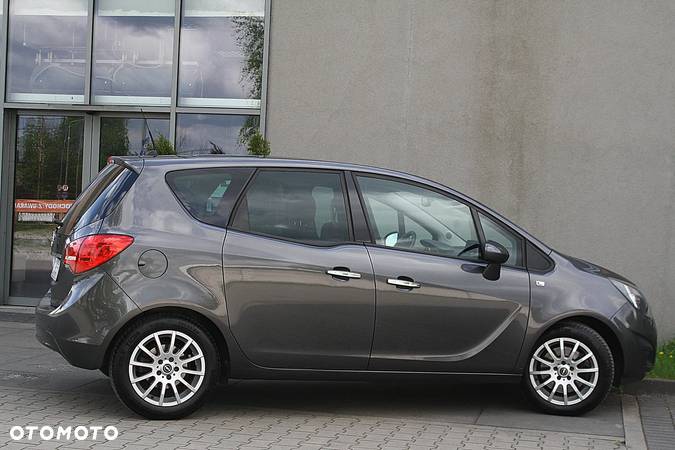 Opel Meriva 1.4 T Cosmo - 14