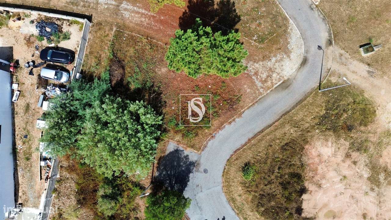 Lote de Terreno  Venda em São Miguel do Rio Torto e Rossio ao Sul do T-10