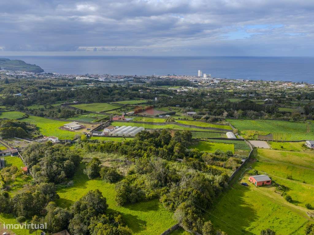 Casas do Portão Amarelo: Exclusividade e Design de Autor em São Miguel-23