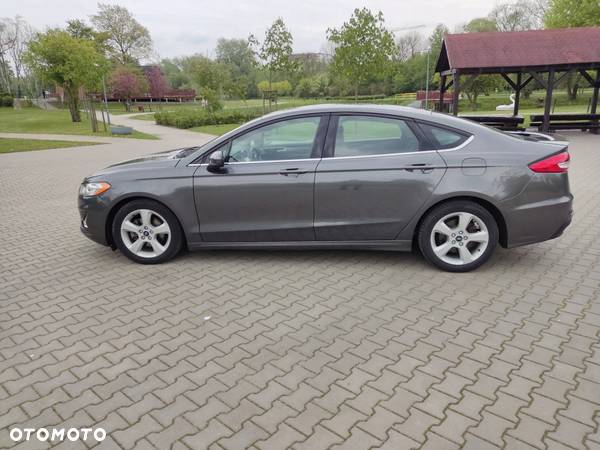 Ford Mondeo - 6