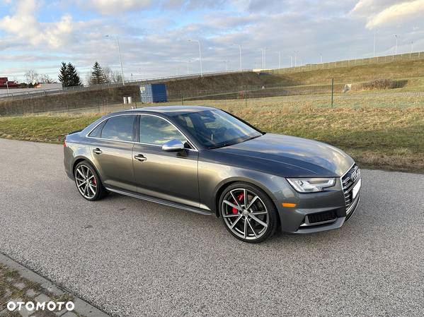 Audi S4 3.0 TFSI Quattro Tiptronic - 1