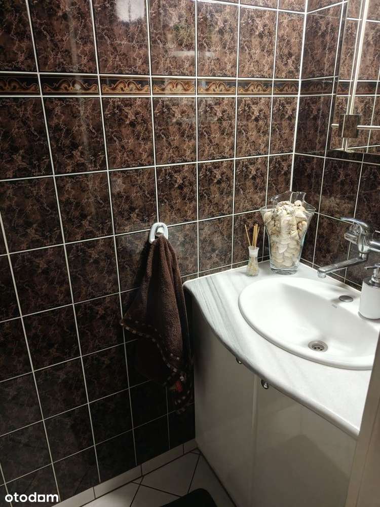 Dom w zabudowie szeregowej .-12