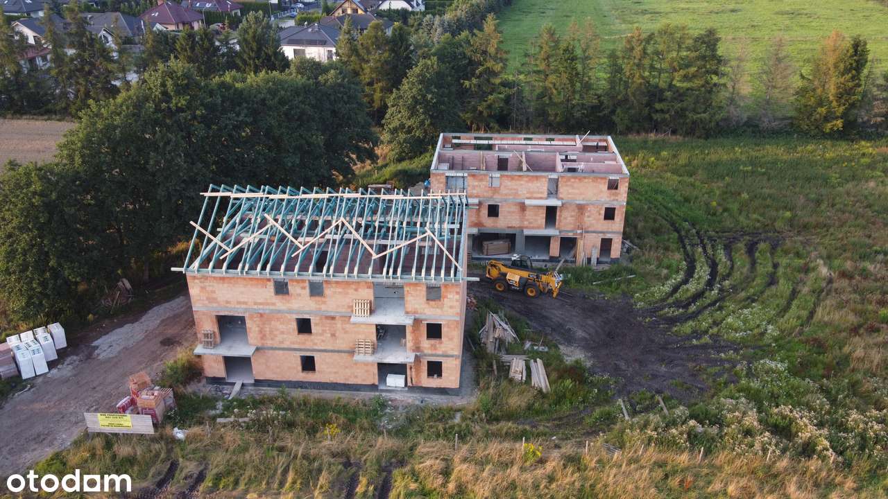 Tak tanio dawno nie było USTAWNA kawalerka w balkonem z niskiej cenie.-10