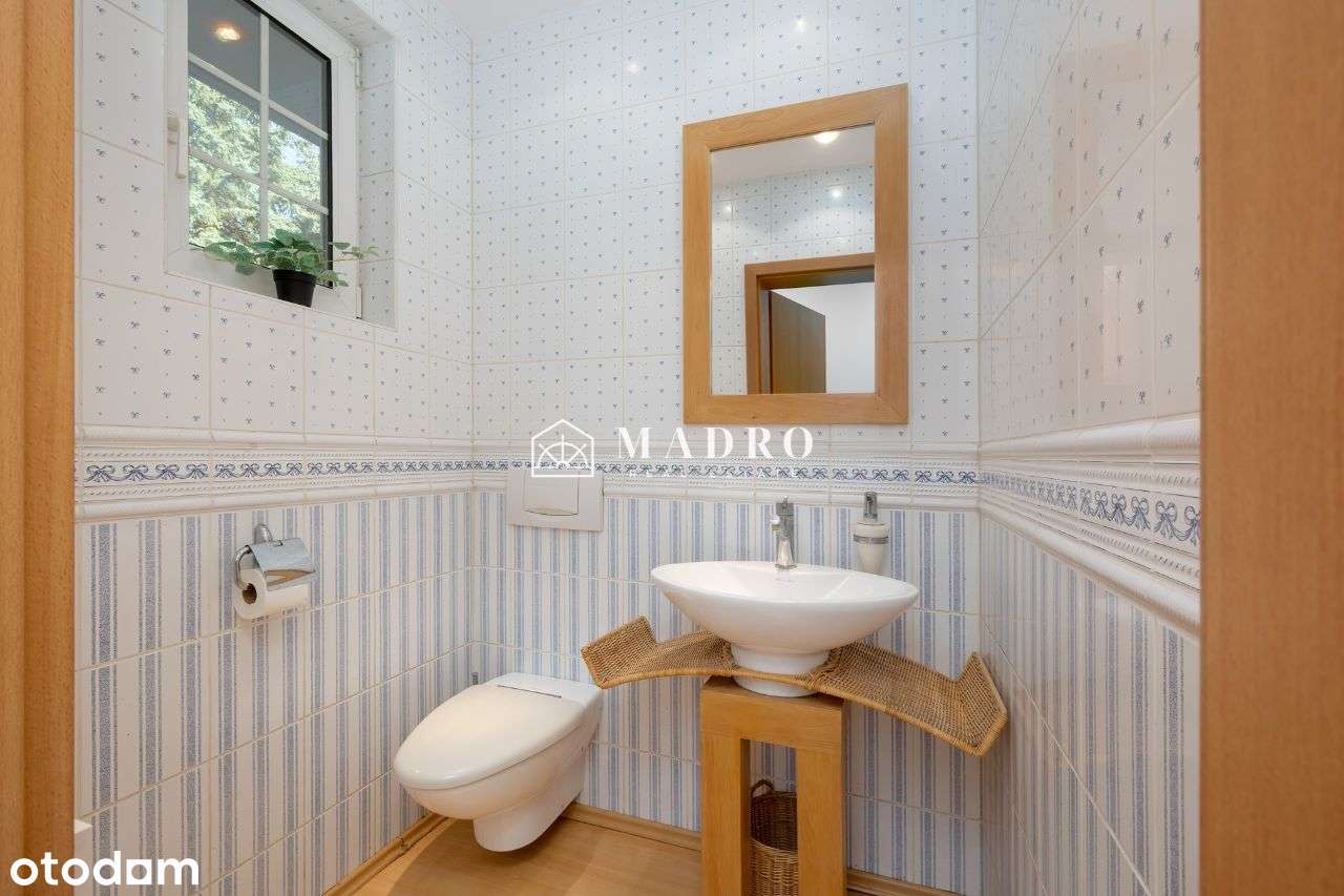 Warszewo | Duży dom z basenem na pięknej działce-13