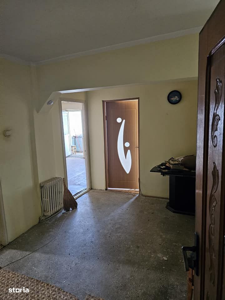 Apartament 3 camere , Bucovina , 64 mp utili